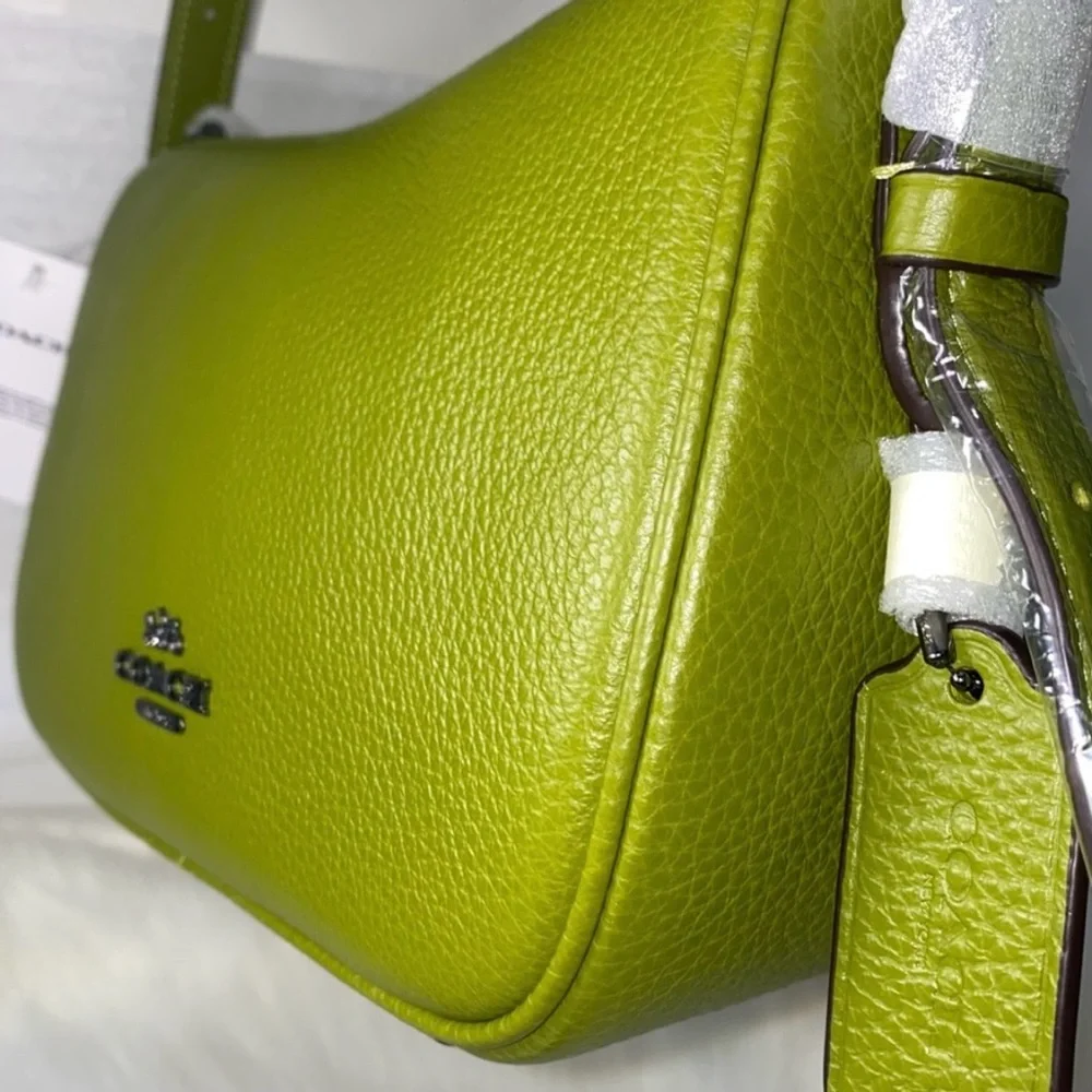 Coach ππ©Άπ Kailey Shoulder crossbody leather purse Bag - Picture 1 of 16